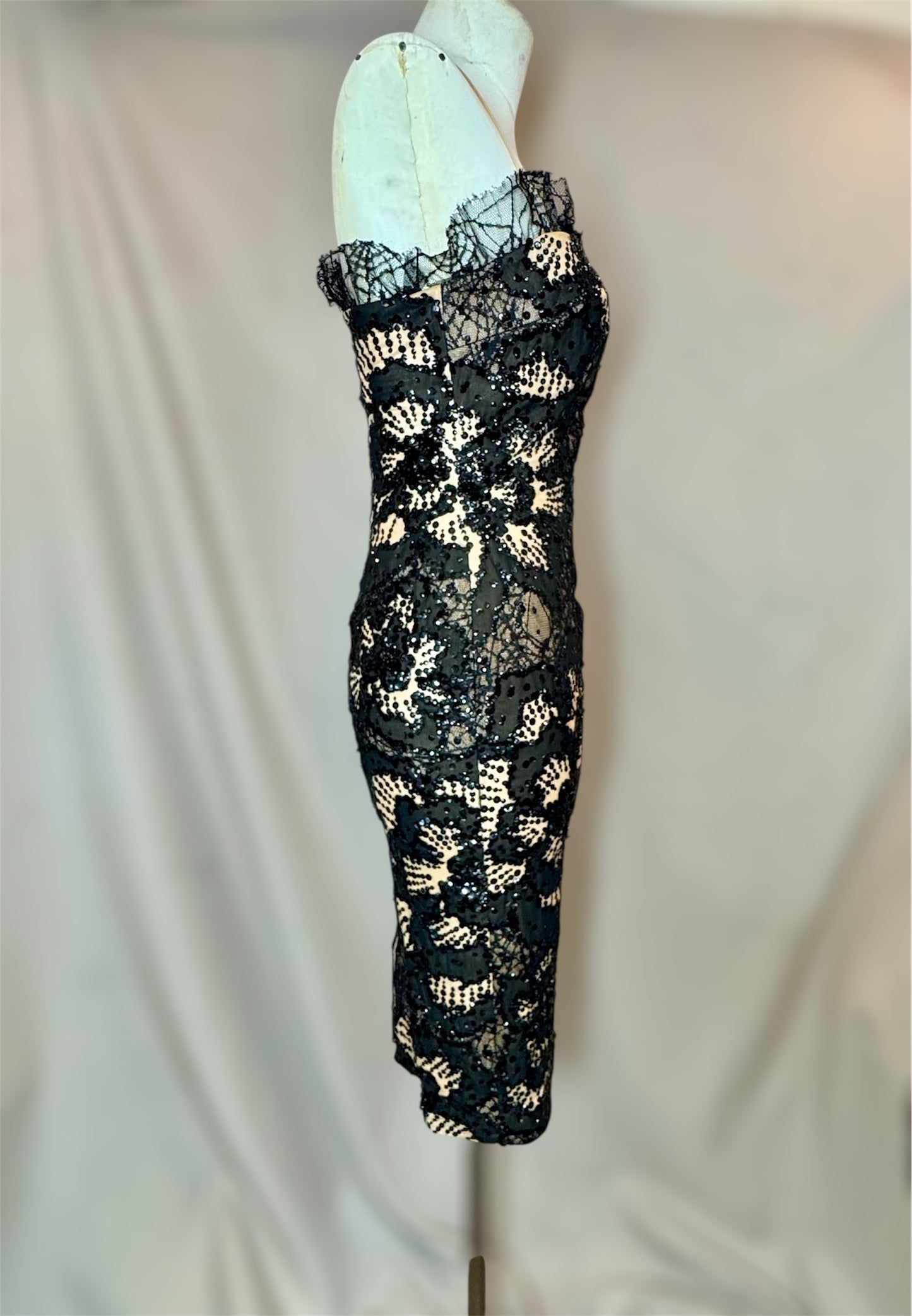 Y2K Deadstock Mandalay Dress – Blush Satin with Black Lace, Size 6