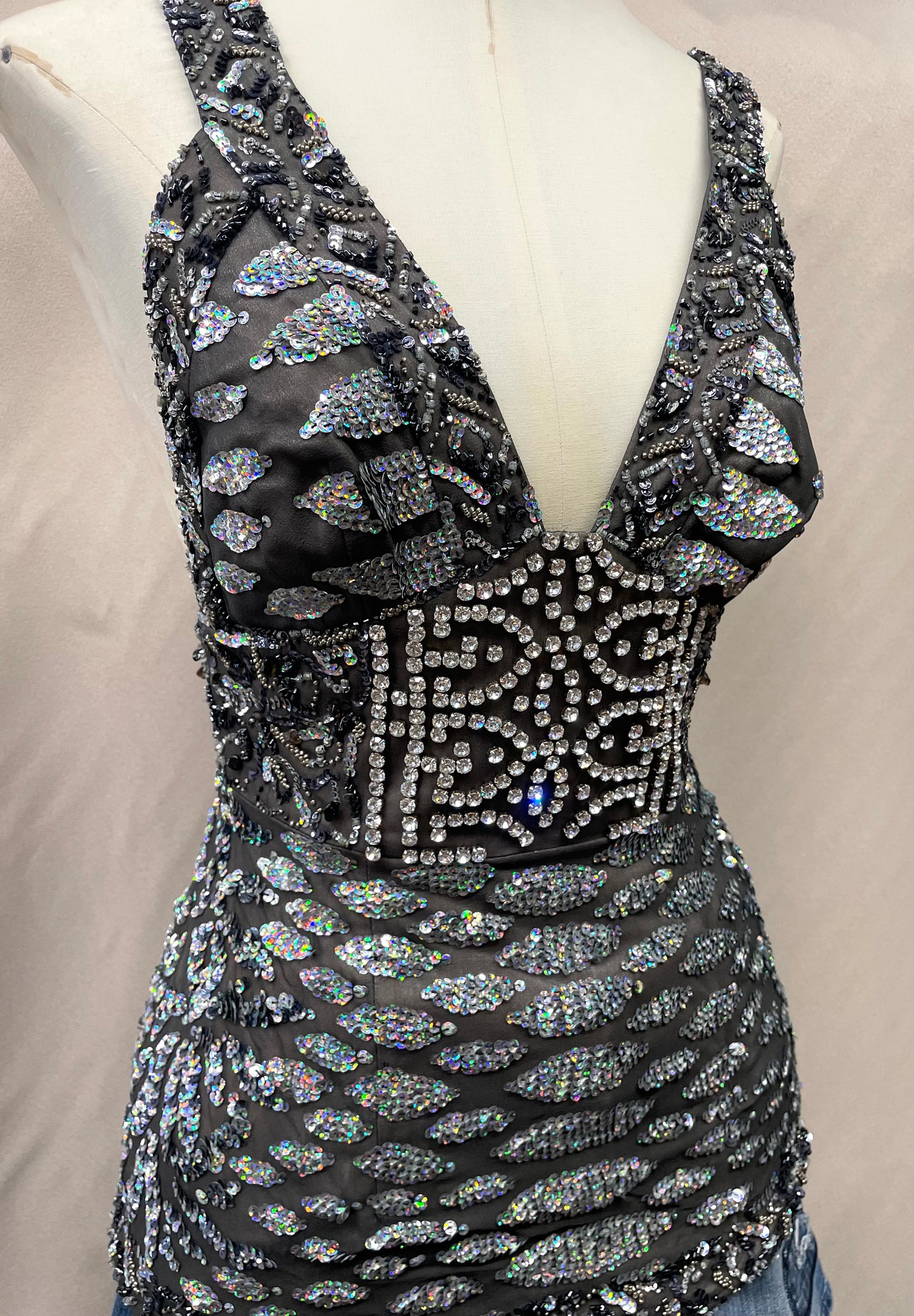 Vintage Deadstock Y2K Mandalay Rhinestone & Sequin Halter Top (Size 6)