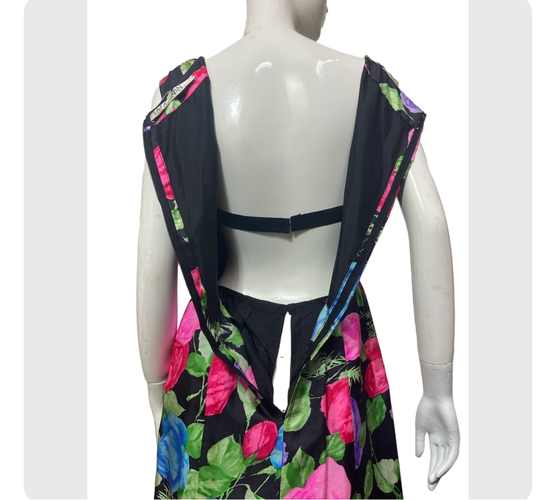 60’s Helga for I. Magnin Vivid Floral Print Cocktail Dress with Stylized Bow Detail 27” Waist