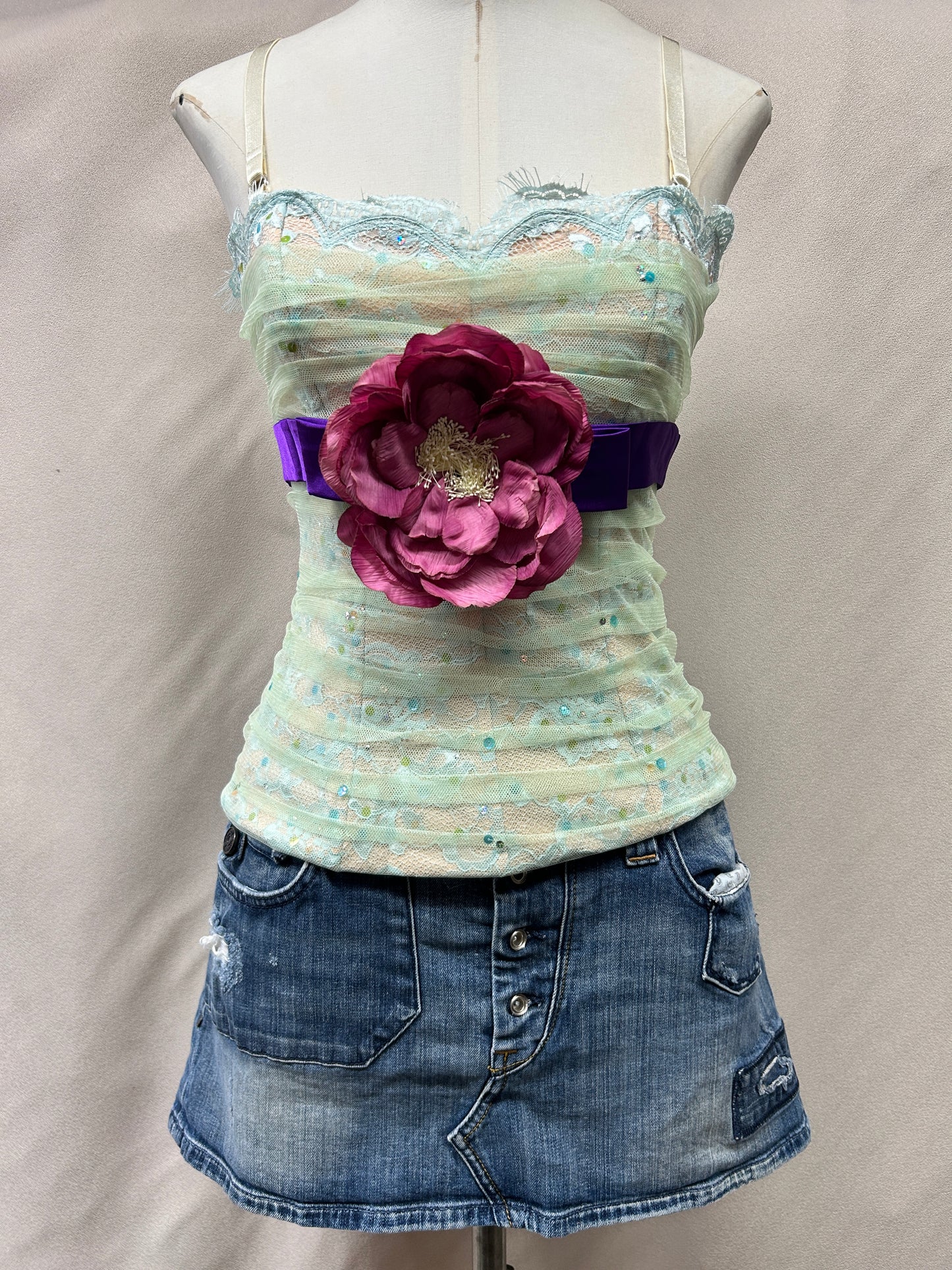 Vintage Deadstock Y2K Mandalay Lace & Sequin Mesh Cami Top | Pastel Green, Adjustable Straps