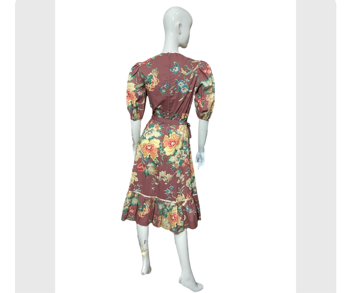 70’s “Foxy Lady” Floral Print Cotton Prairie Style Dress with Puff Sleeves