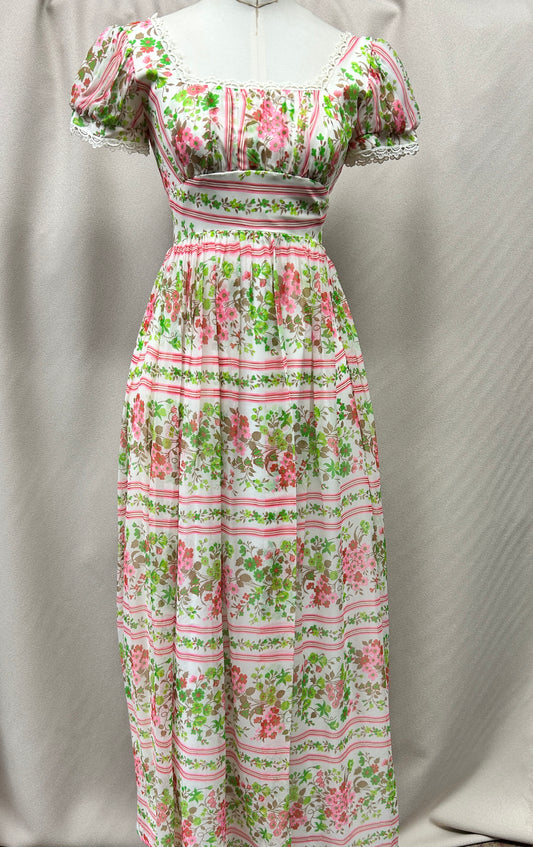 Vintage Regency Revival Floral Maxi Dress – Bridgerton-Inspired Romance