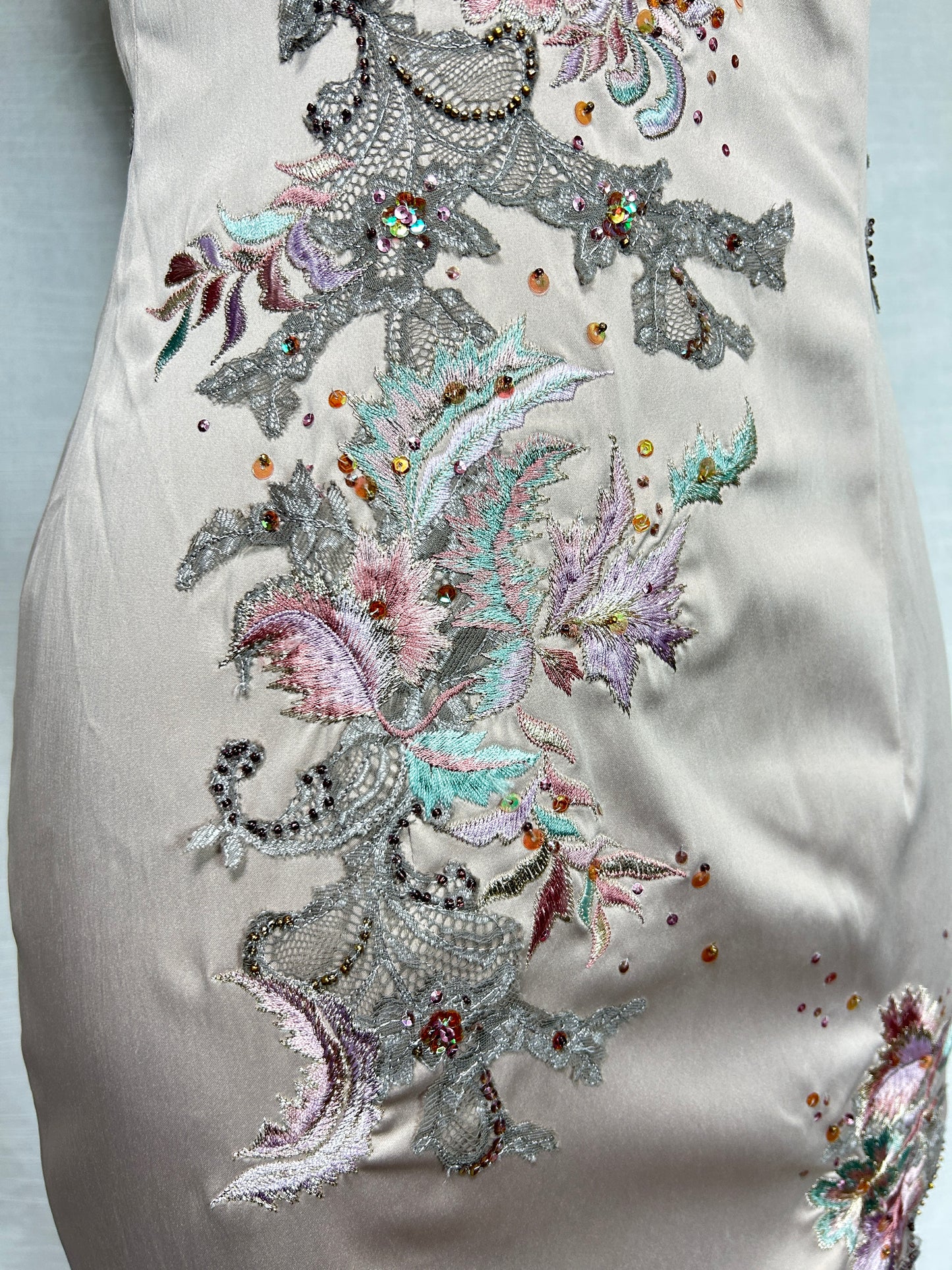 Deadstock Mandalay Silver Lilac Embroidered Satin Stretch Slip Dress – Size 8