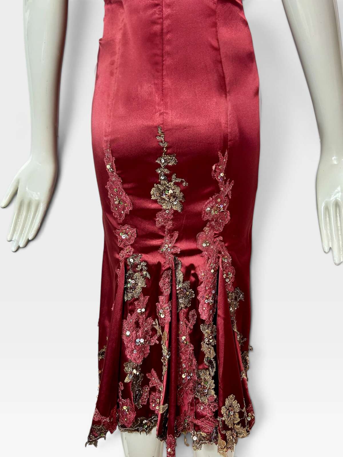 Ruby red satin stretch Mandalay dress size 6