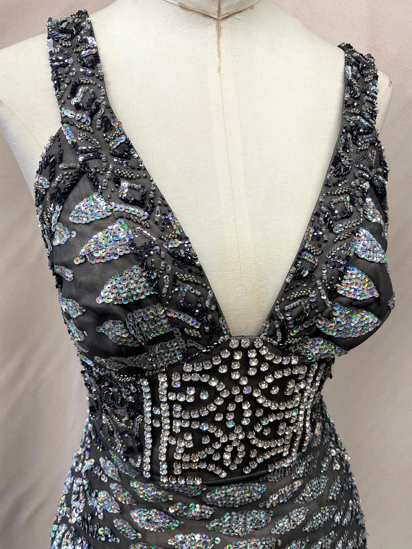 Vintage Deadstock Y2K Mandalay Rhinestone & Sequin Halter Top (Size 6)
