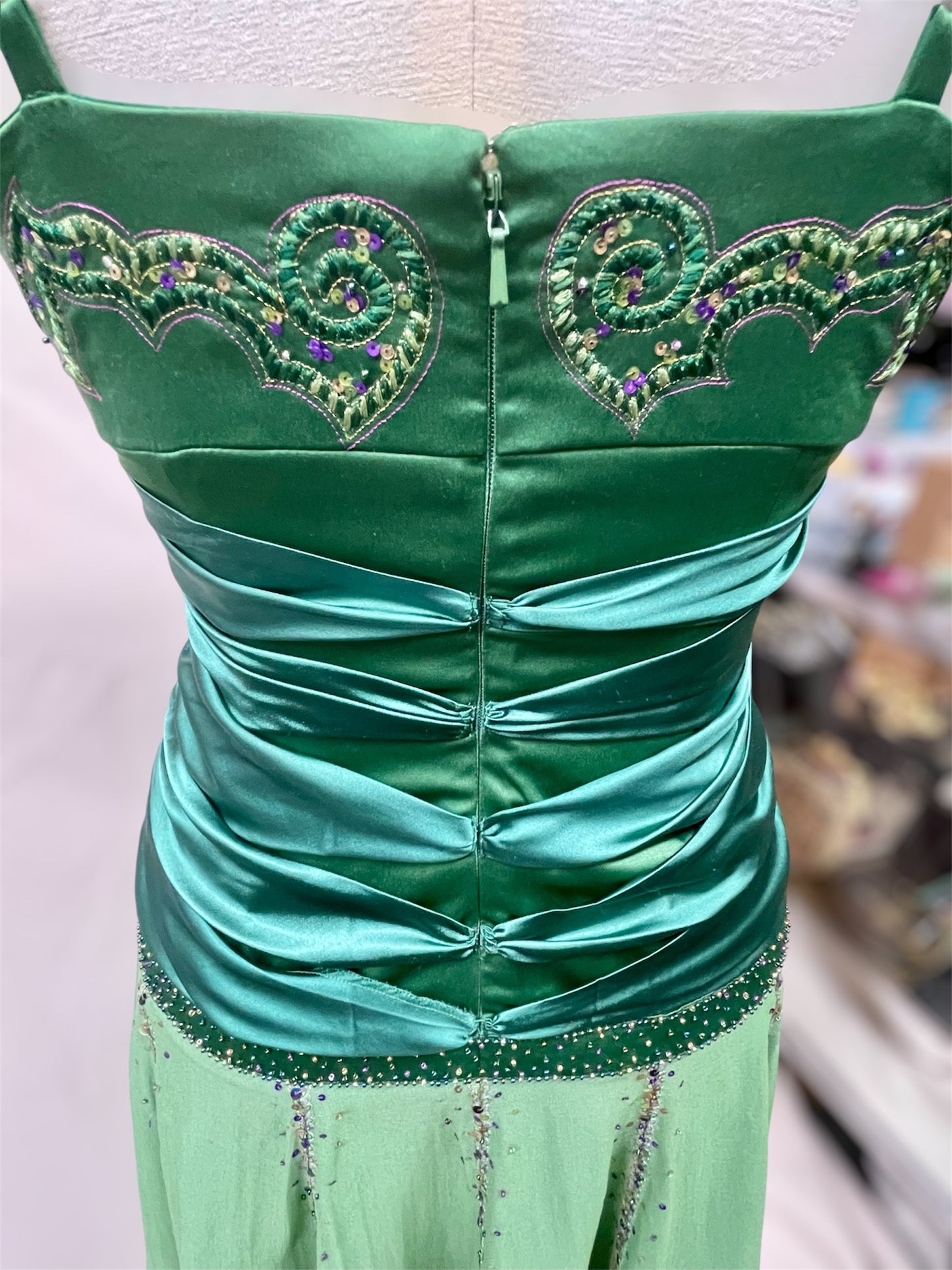 Deadstock Y2K Mandalay green Sharon Midi Dress – Size 6