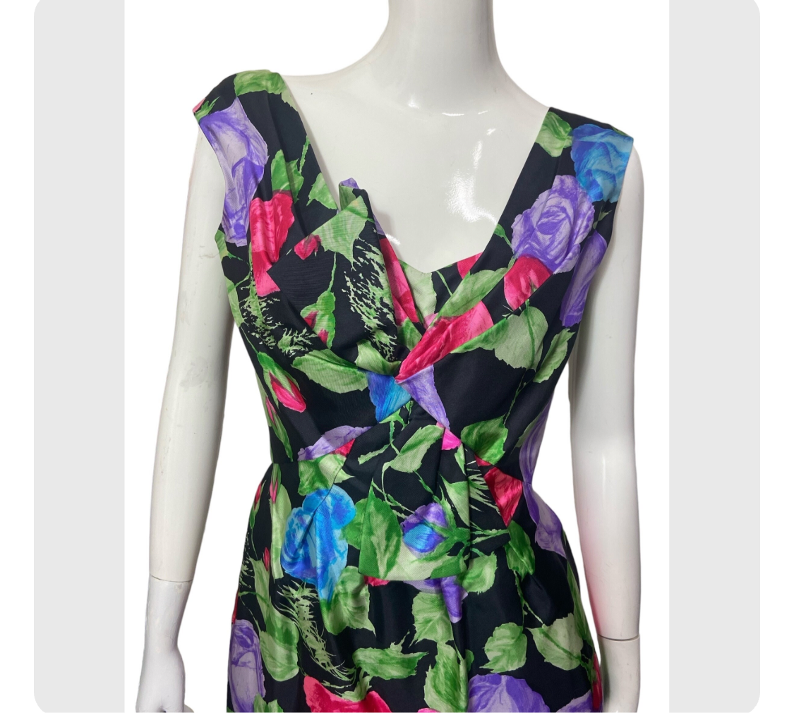 60’s Helga for I. Magnin Vivid Floral Print Cocktail Dress with Stylized Bow Detail 27” Waist