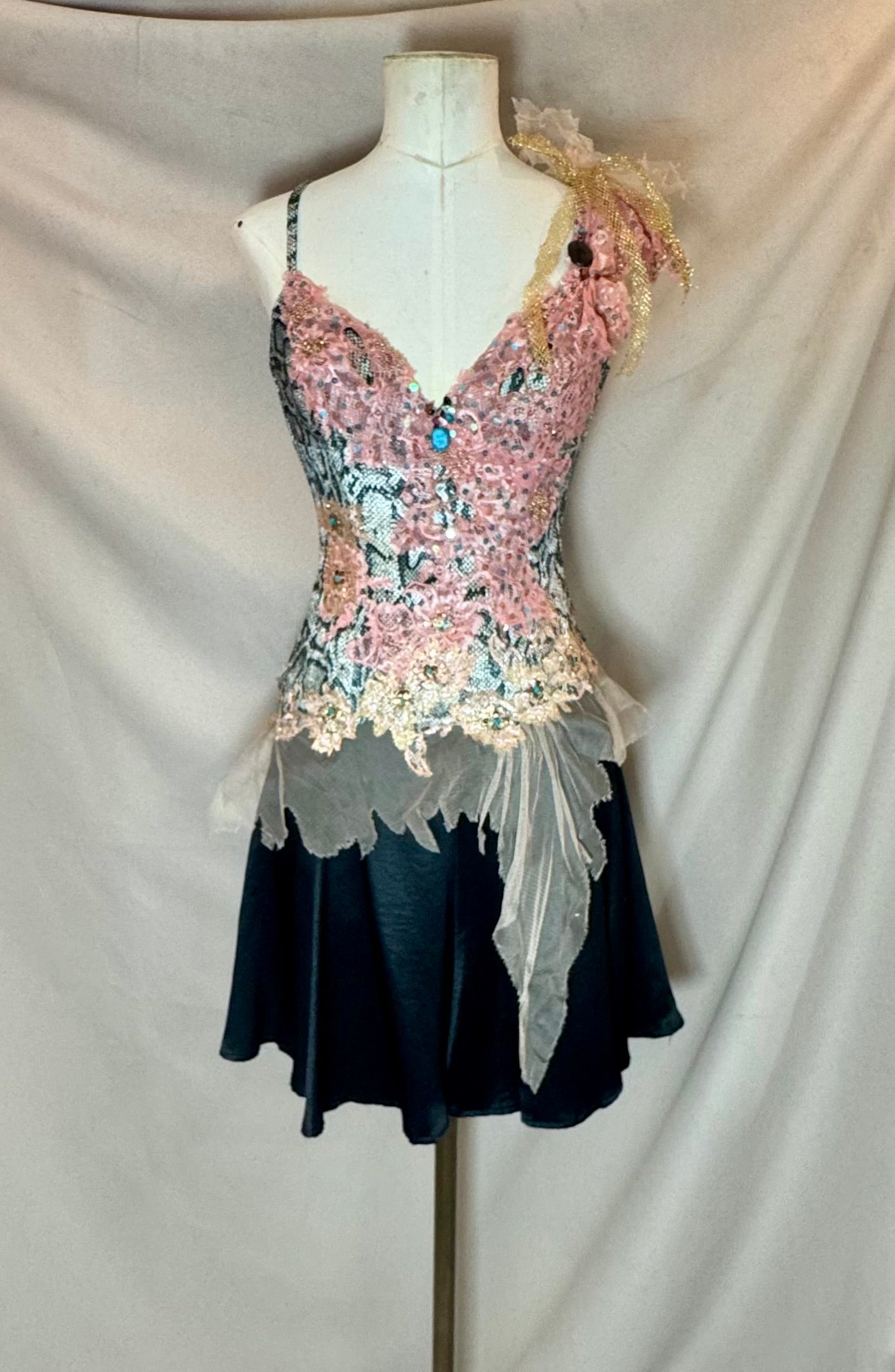 Y2K Deadstock Mandalay Sequin & Lace Top – Snake Print, Fairy Scarf Mesh Hem, Size 12