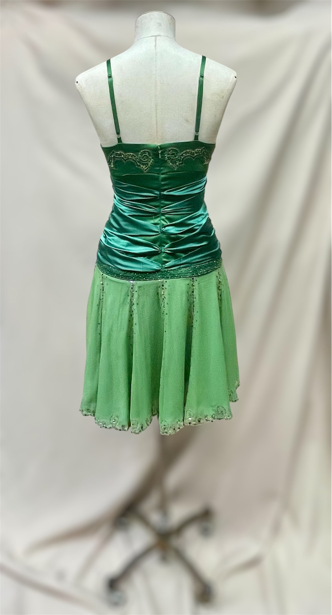 Deadstock Y2K Mandalay green Sharon Midi Dress – Size 6