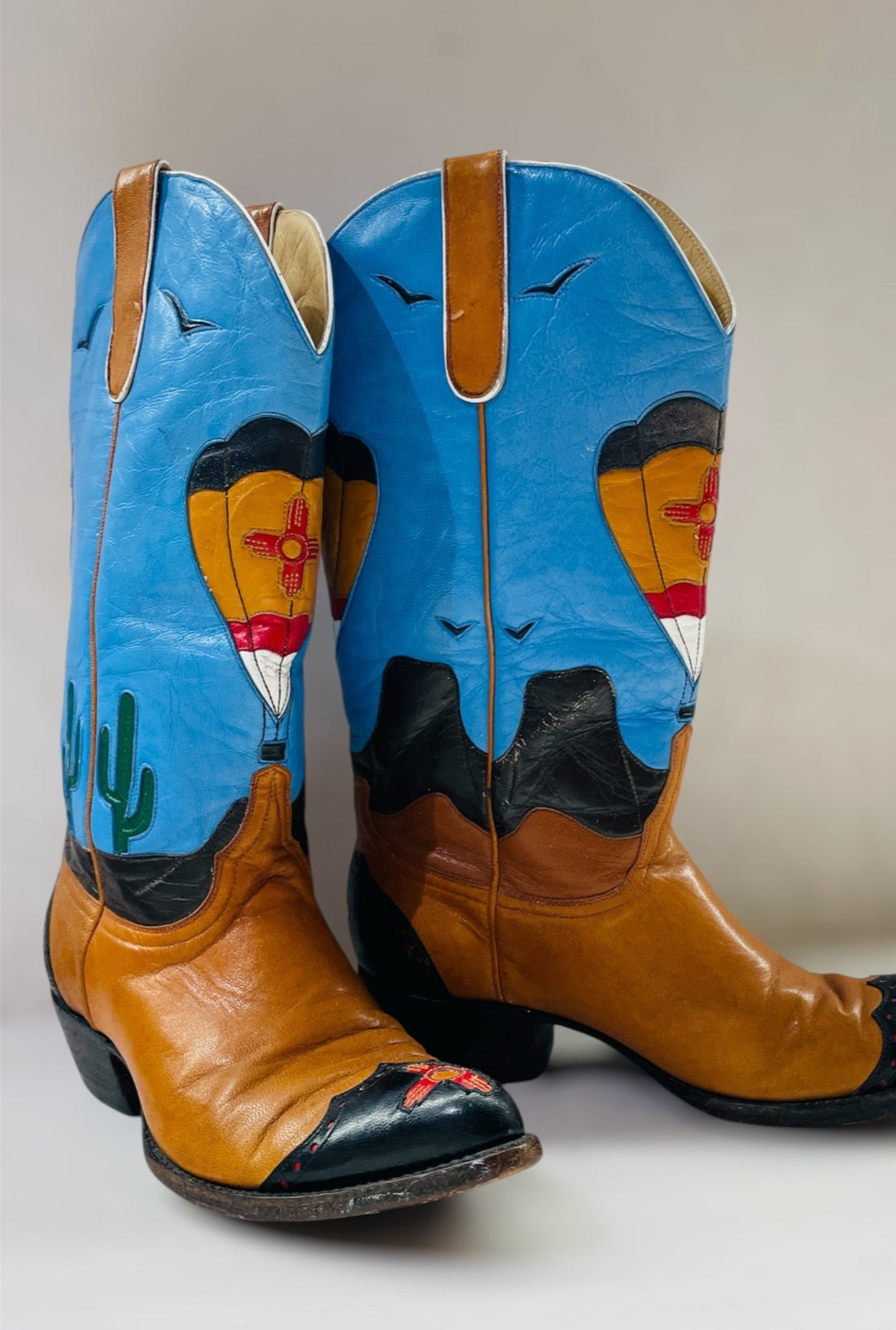 Stunning Limited Edition Hot Air Balloon Boots selected by Cannonball and Tilly