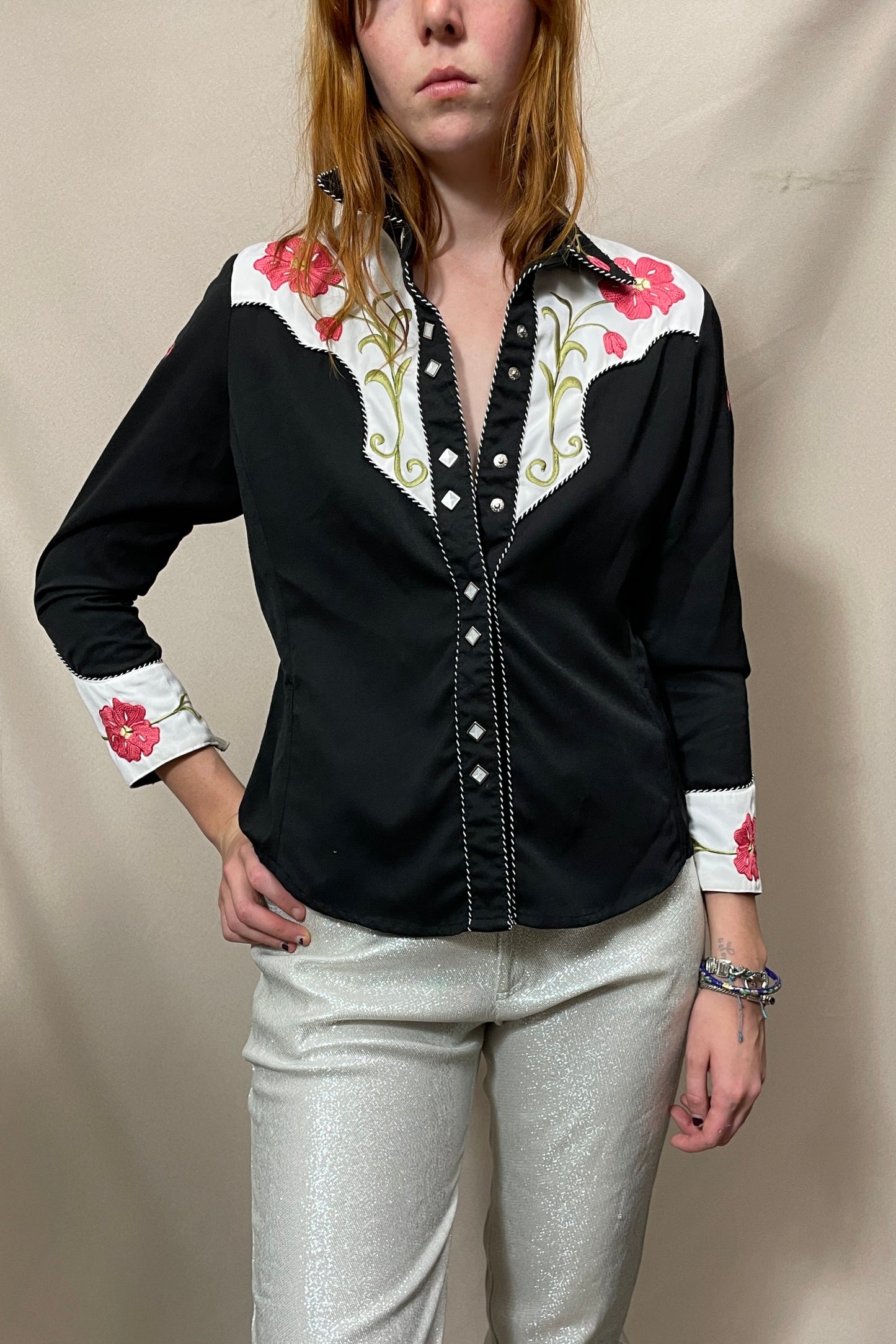 Floral embroidered western snap blouse Selected by Cannonball and Tilly